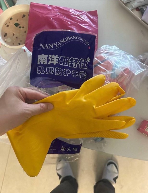 《买一送一》《买一送一》