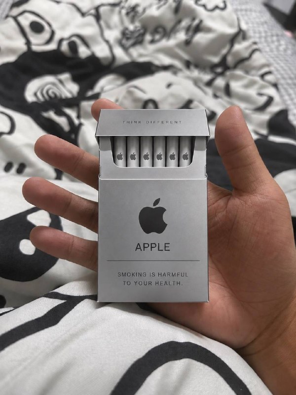 吸烟不卡顿 吐烟不掉帧#烟 #apple￼￼